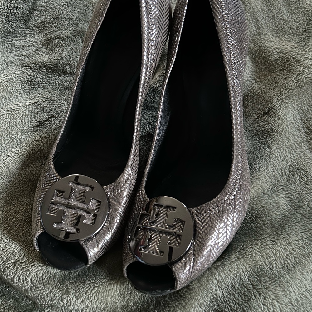Tory Burch Silver Peep-Toe Women's Shoes